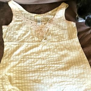 Stamp 10 size 14 tank top
